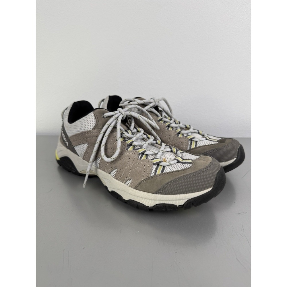 Scarpa Gray Suede Hiking Shoes Mens 7.5 Trail Running Sneakers Womens 8.5 Neon